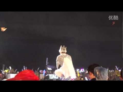 [POXIAO] 140628 EXO TLP in Chongqing - PeterPan - KAI focus ft.Luhan