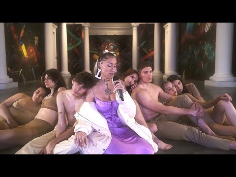 Lara Taylor - Supervivientes (prod. THE CRVV & Deivvb) LIVE