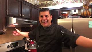 PORK SHOPS  WITH RED WINE SAUCE - CHULETAS DE CERDO CON SALSA DE VINO ROJO..