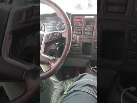 New Scania self-driving in traffic