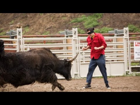 Jackass Number Two (2006) - Yak Charge