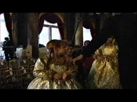 Yves Saint Laurent Haute Couture Fall 1994