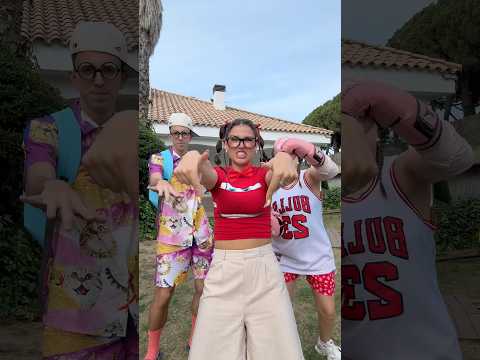 #dance #chismeenamorando #greenscreen #chisme #youtubeshorts #humor #youtube #moda #baile #ootd #amo