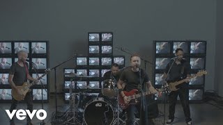 Kadr z teledysku Talking To Ourselves tekst piosenki Rise Against