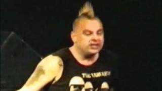 The Varukers - Endless destruction line, Milton Keynes, England