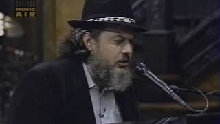 Dr. John plays &quot;Right place, wrong time&quot; on Night Music - 1988