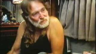 Willie Nelson talks about Texas, Nashville, Opry, Abbott and sings with sister