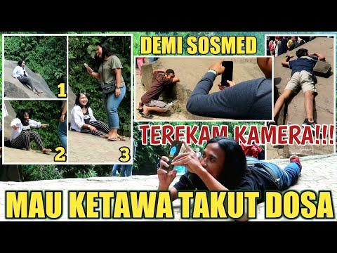 momen-lucu-tingkah-orang-berfoto-di-air-terjun-coban-rondo