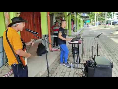 OSWALD OSSIMA= JUST JAMMING WITH BUSKERS- VIDEO BY TONY LIM 7 AUG 2022