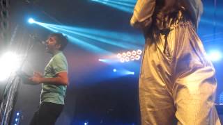 Javiera Mena con El Guincho - La carretera (Directo @ Ochoymedio, Madrid 9/4/2015)