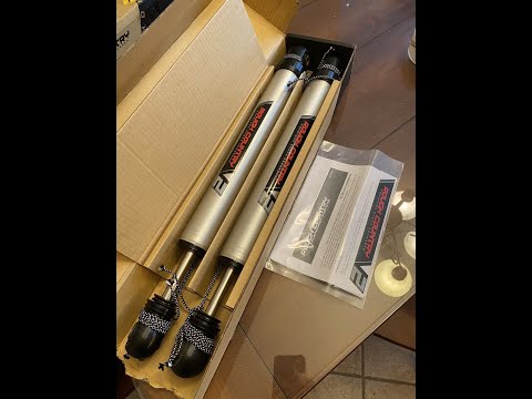 Rough Country V2 Shocks.. Unboxing and Review!