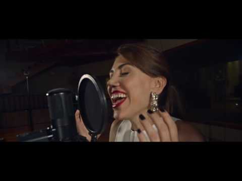 Berenice Girón - Adoro - Armando Manzanero - Teaser - Mujeres de negro