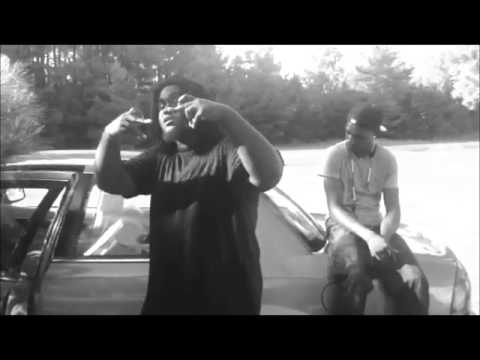 WE WORKIN- D-STREETZ.FT YOUNG PHANTOM (OFFICAL VIDEO)