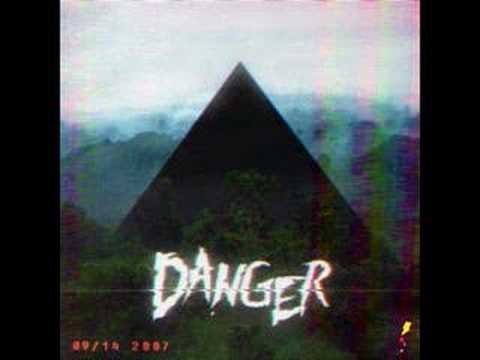 DANGER - 11h30