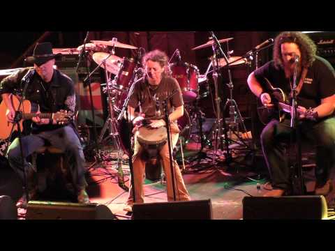 Paul Lamb, Layla Hall, Joey Spina - Acoustic @ HBBF 2014