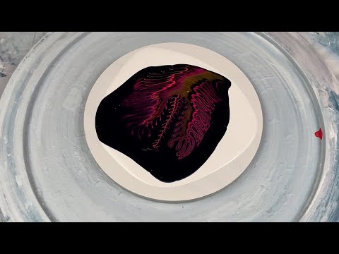 168. Sheleeart Australian Fluid Artist - Vertebrae pour gone wrong - looks like coral