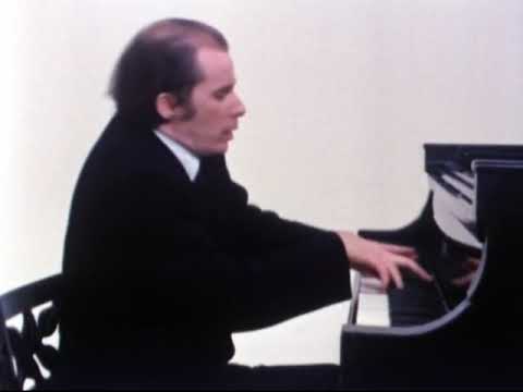 Glenn Gould plays Bach Partita no 6 1974