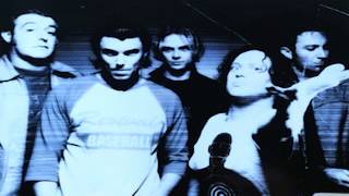 The Screaming Jets - Esfd   { non lp release }