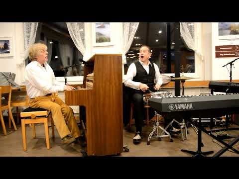 Groovin  by Patrick Smet