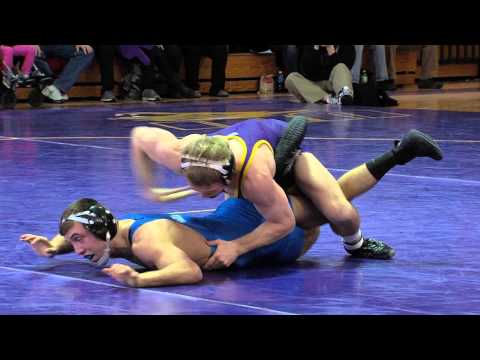 125-#6 Dylan Peters (UNI) maj. dec. Max Soria (UB) 12-0 clip1