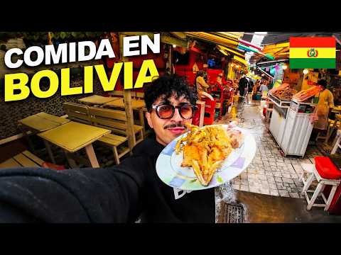 Trying STREET FOOD in Bolivia 🥪 🇧🇴