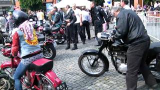 Leszno Rynek - stare motocykle