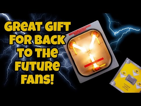 Back to the Future Collectible Flux Capacitor Review: Light Up Your Space!