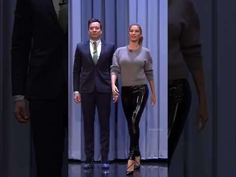 Gisele bündchen Teaching Jimmy Fallon how to walk like a supermodel✨ #giselebündchen #jimmyfallon