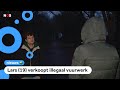 Lars (19) verkoopt illegaal vuurwerp online