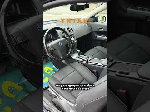 фото volvo c30 i рестайлинг 0