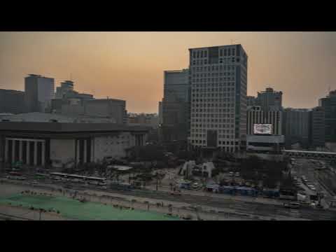 TDF-20-004: Cenário do final da tarde de Gwanghwamun no centro de Seul.