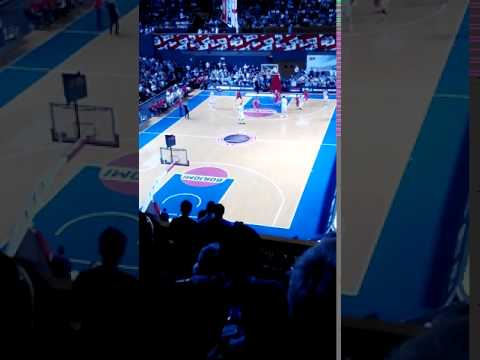 Georgia vs Montenegro Michael Dixon 3 points