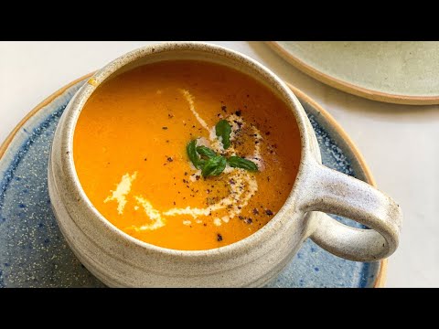How to make Roasted Tomato Soup | Cooking with Zahra
