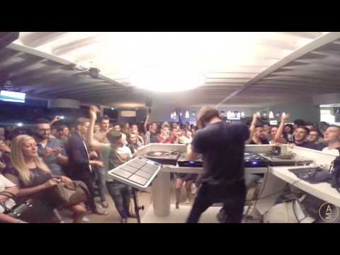 Albert Marzinotto @ Playa Loca (Castelfranco Veneto, TV) 20.09.2015 Closing Party