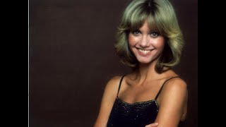 Olivia Newton-John - Please Mr.  Please (lyrics)