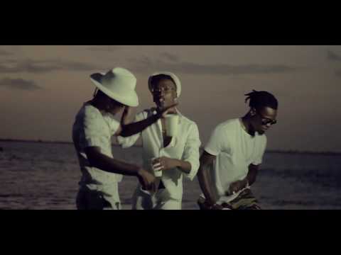 eMMa Cru - SAFADÃO (ft Paulelson) { Video Oficial} [Portal King Stiloh]