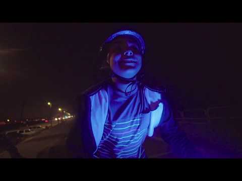 Відео огляд Самокат NEON Flyer Сині колеса