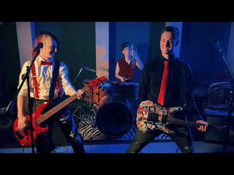 Emergency Brake - Emergency brake - Chlast (OFFICIAL VIDEO)