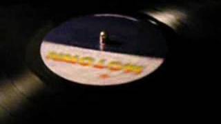 Syreeta-Spinning & Spinning Around