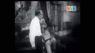 Download lagu Babak Filem Seniman Bujang Lapok ( 1961 ): Kenapa Kau Masak Sayur Asam Tidak Mau Campur Belacan. mp3 Download lagu Babak Filem Seniman Bujang Lapok ( 1961 ): Kenapa Kau Masak Sayur Asam Tidak Mau Campur Belacan. mp3