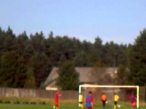 Mecz Piliczanka II Pilica - Błysk Zederman (1 gol Kardynała).AVI