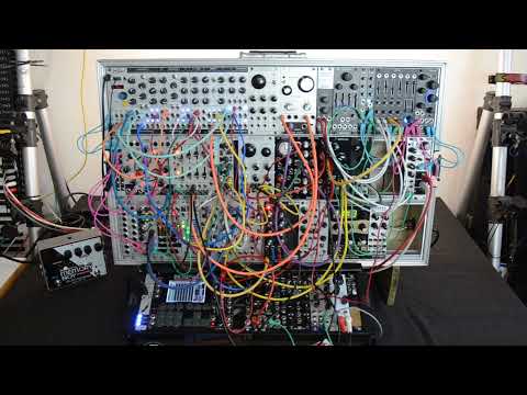 Joranalogue Audio Design / COMPARE 2 and FOLD 6 / eurorack melodic loop