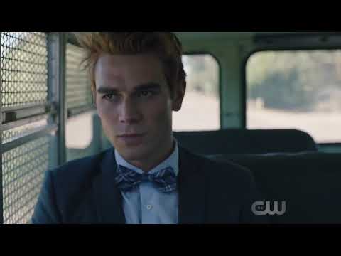 Riverdale 3x01 - The Babies Sacrifice, Betty has a Seizure