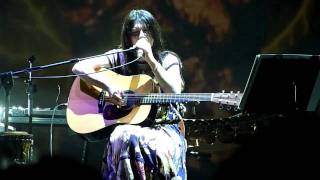 Elisa - Nostalgia (Udine 4 apr 2011)