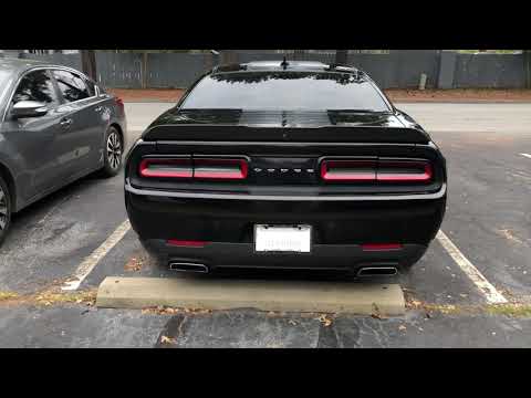 2016 5.7 Hemi Dodge Challenger rt Mid Muffler Delete *COLD START*