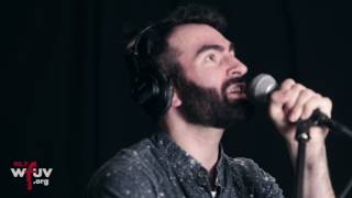 Landlady - "Electric Abdomen" (Live at WFUV)