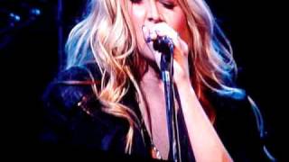 Anouk Make It Rain.MPG