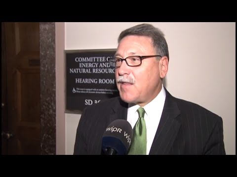 Juramenta el puertorriqueño Douglas Domenech en el senado federal