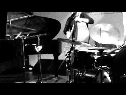 5 Ago - RED trio & John Butcher