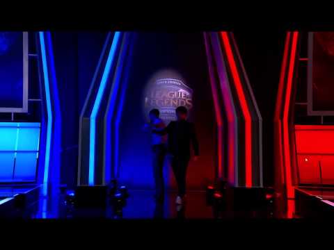 Winterfox and Team Impulse coaches show Scarra how its done